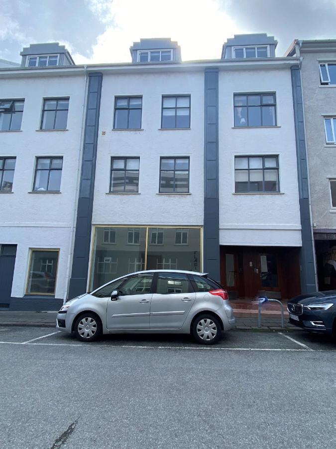 Day Dream Vesturgata 17 Reykjavik Aparthotel Exterior photo